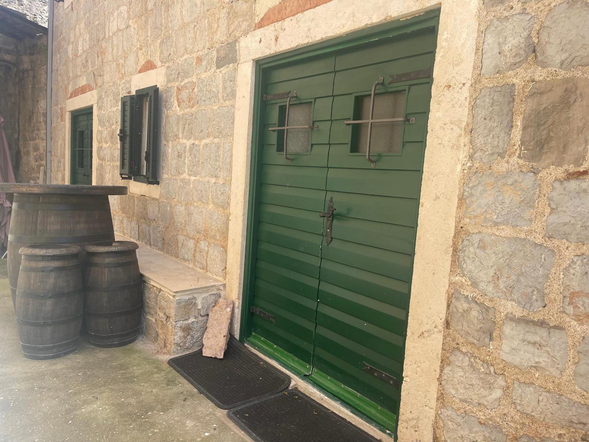 Apartamento Hearth Of Rose Herceg Novi Exterior foto